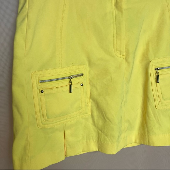 Jamie Sadock neon yellow mini skirt with pockets - Picture 2 of 7
